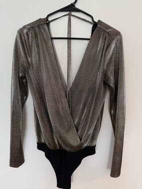 BCBGeneration Silver Metallic Surplice Long-Sleeve Bodysuit